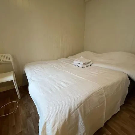 Budget - Snorres Gate 4b - 3 *